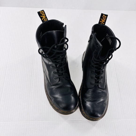 Dr. Martens Black Leather Lace‑Up Boots with Side Zipper – Women’s US 7 / M6 - Picture 2 of 7